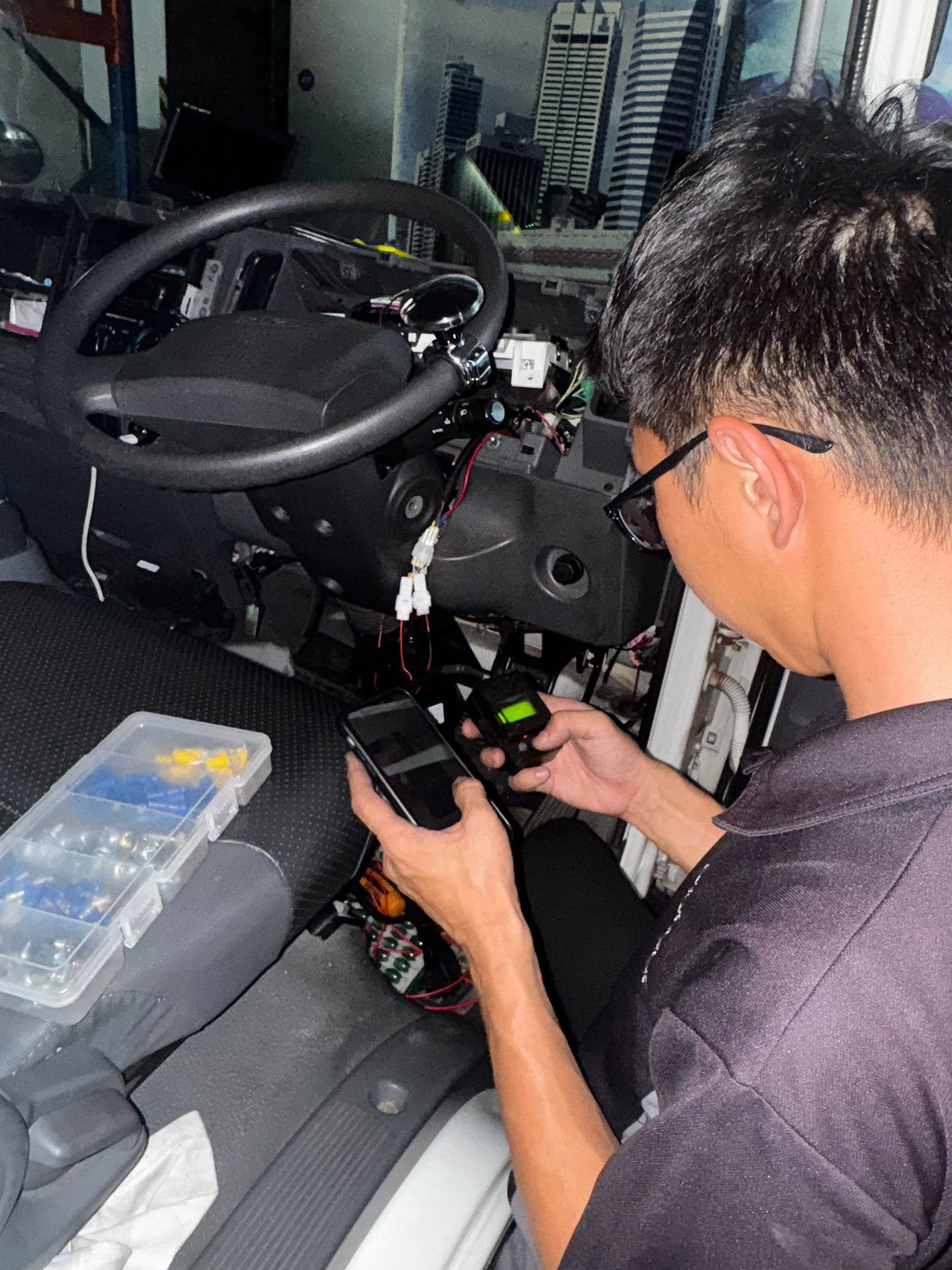 KAA speed limiter installation for commercial vehicles in Singapore